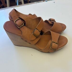 Madewell Tan Wedge Shoes Comfortable Stylish Design